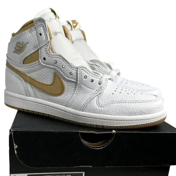💎✨NEW IN BOX✨💎NIKE Jordan One Retro High OG (PS) White/Gold - Picture 4 of 7